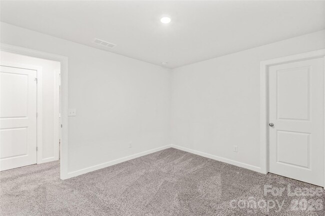 Building Photo - 4059 Armstrong Farm Dr