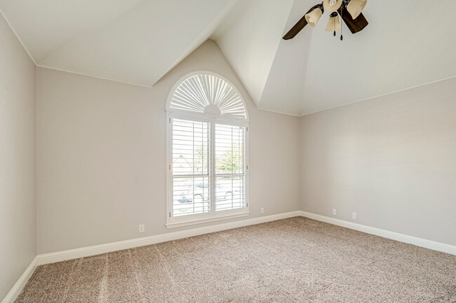 Building Photo - 2903 Savoy Pl