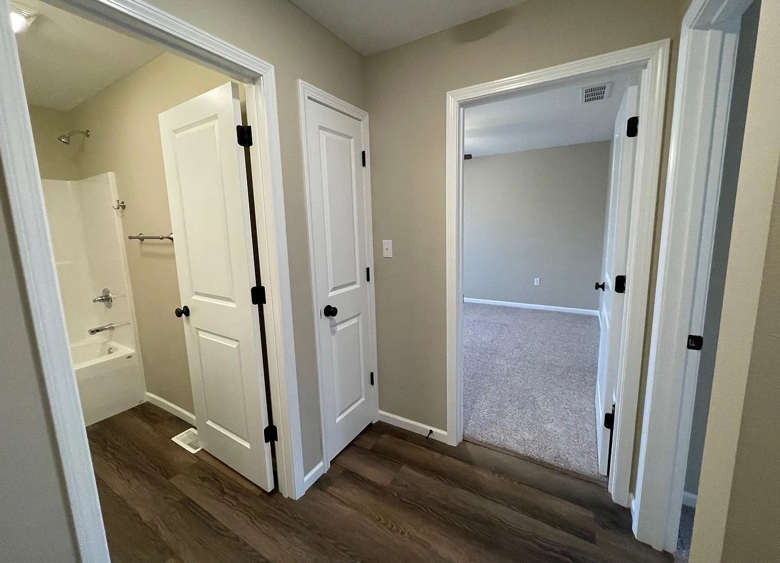 Building Photo - 225-235 Bradford Ln