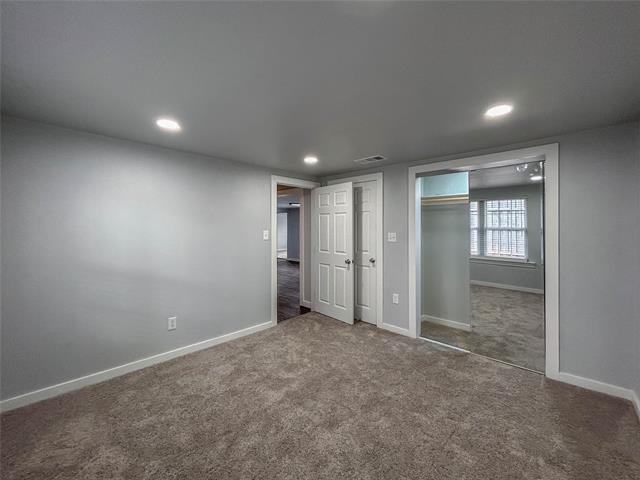 Building Photo - 300 Sanders Rd