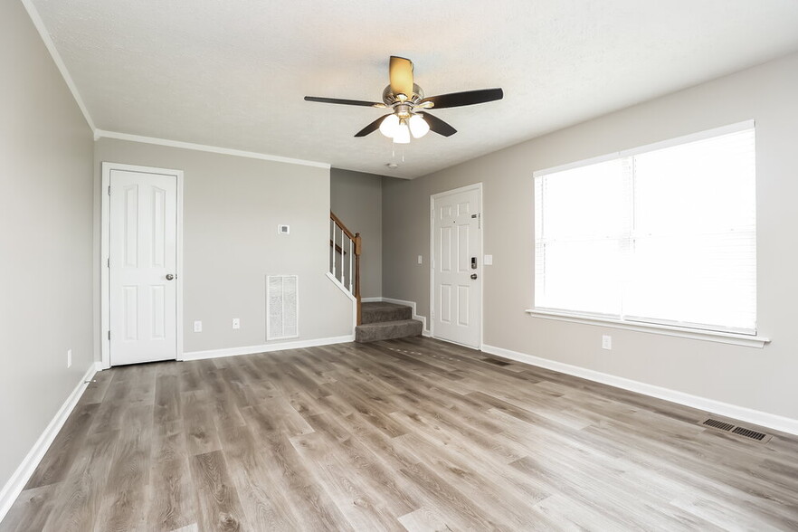 Building Photo - 317 John Henry Dr