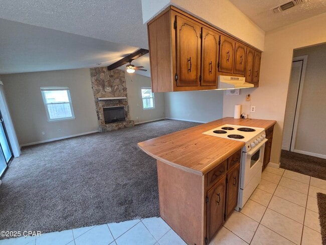 Building Photo - 1349 Riva Cir