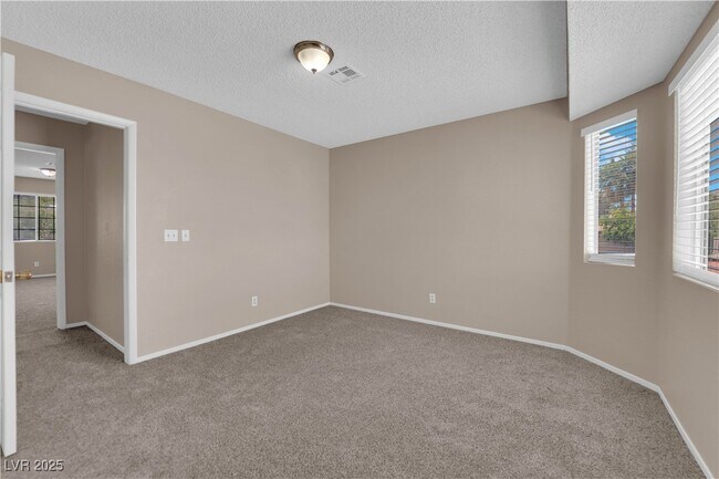 Building Photo - 2830 Belleza Ln