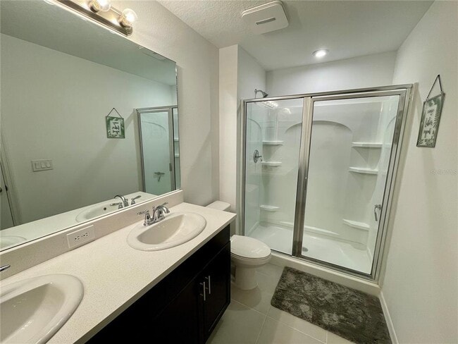 Building Photo - 6417 Fairmont Ln