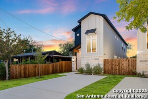 Building Photo - 507 Linden Ave