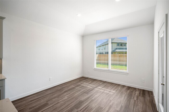 Building Photo - 13325 Big Sky Ct
