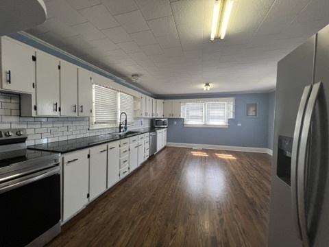 Building Photo - 820 Suncrest Orchard Rd