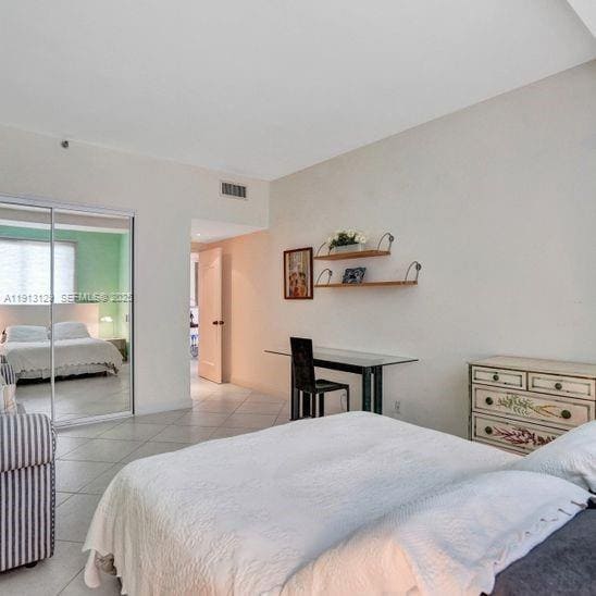 Building Photo - 151 Crandon Blvd