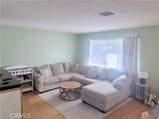 Building Photo - 26587 Alta Ave
