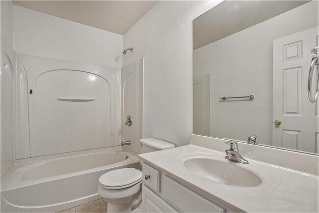 Building Photo - 1641 Emory Pl Dr NE