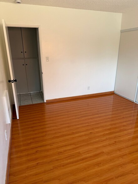 Building Photo - 7657 Sepulveda Blvd