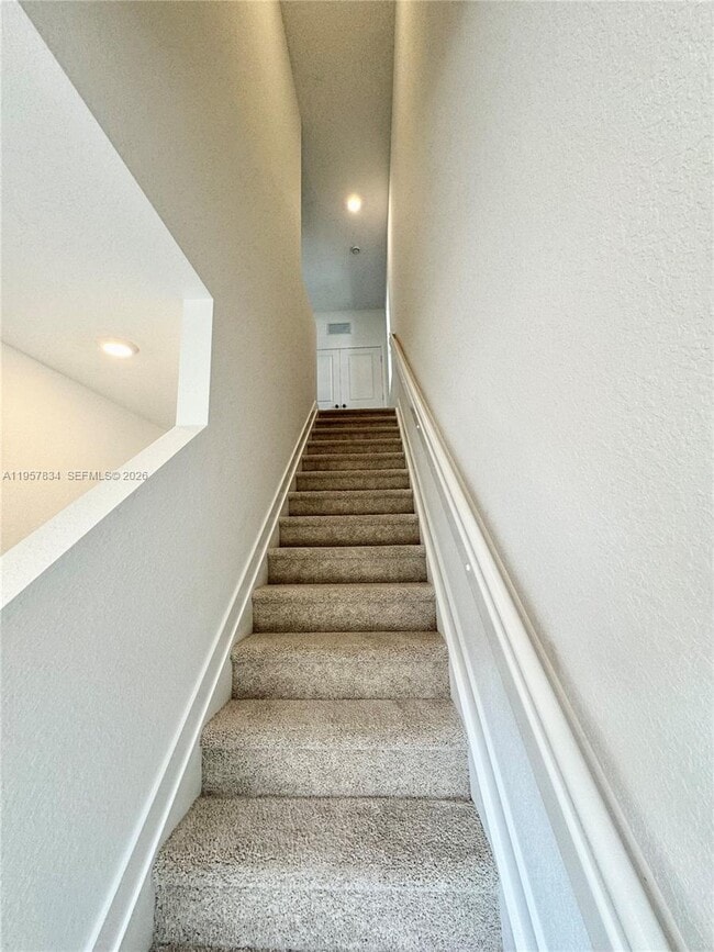 Building Photo - 891 NW 3rd Terrace