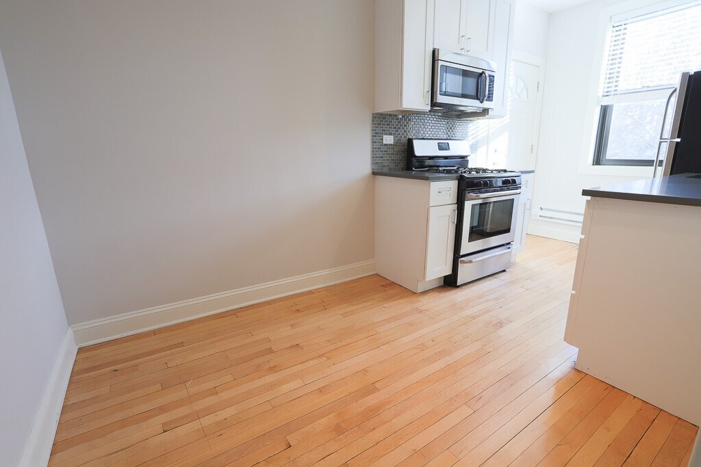 Building Photo - 2311 N Rockwell St