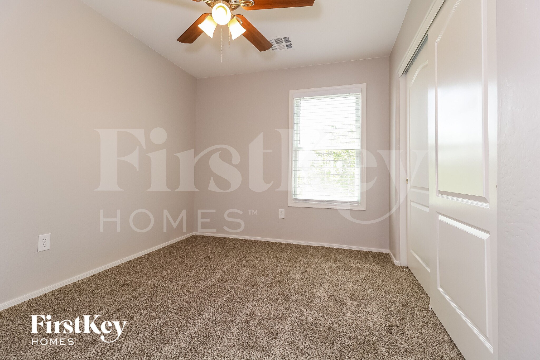 Building Photo - 15903 N 171st Dr