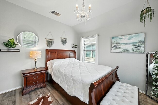 Building Photo - 26507 Grey Sparrow Dr