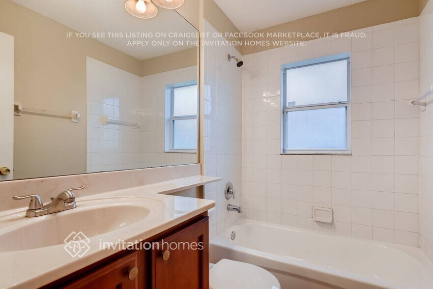 Building Photo - 2476 Rusk Ct