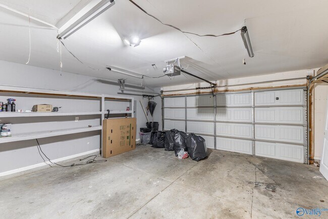 Building Photo - 214 Briar Crest Rd