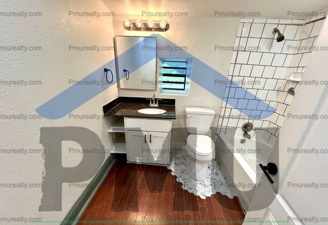 Building Photo - COMING SOON! 3-bedroom, 1-bathroom house l...