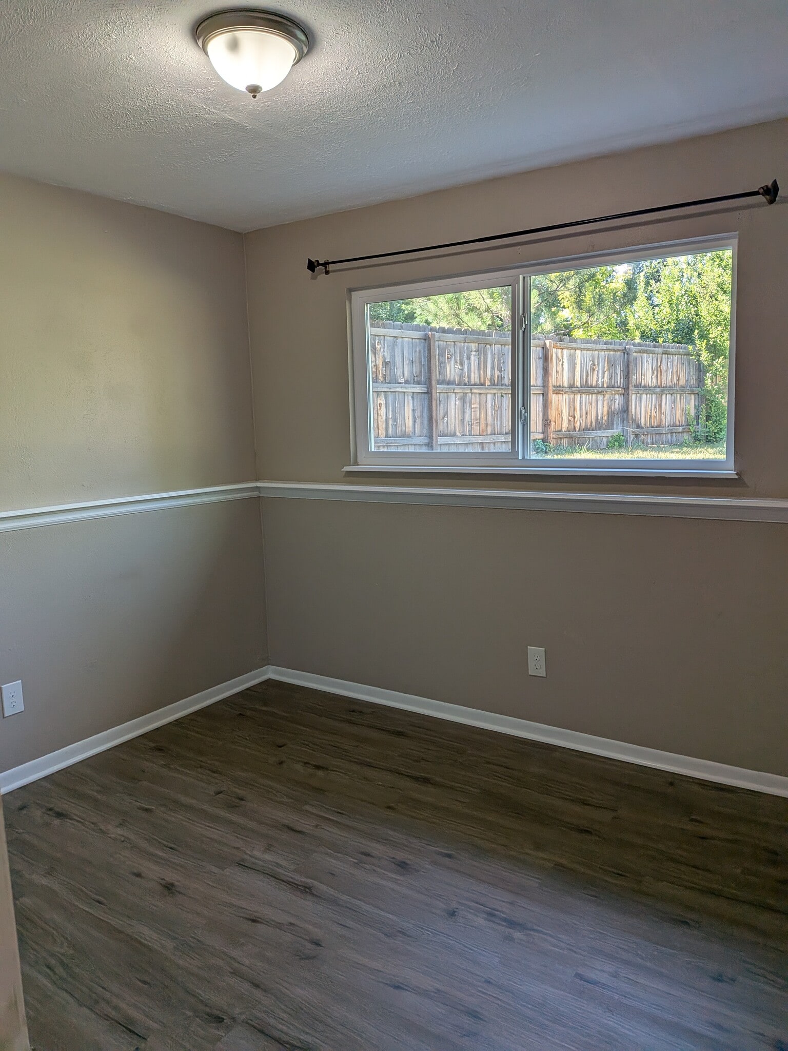 lower level bedroom - 1608 23rd Ave