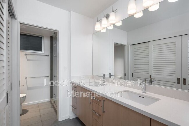 Building Photo - 999 Wilder Ave