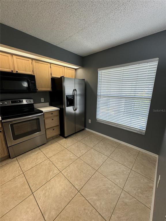 Building Photo - 13815 Timberland Dr