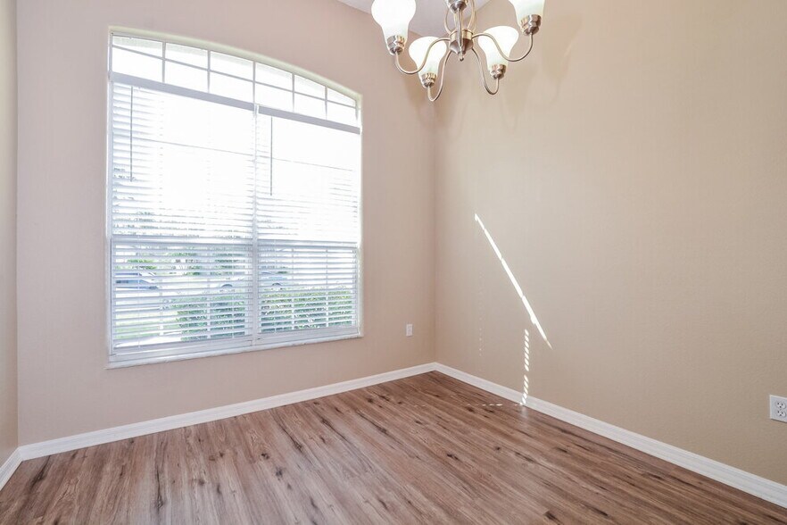 Building Photo - 1809 Ironwood Way
