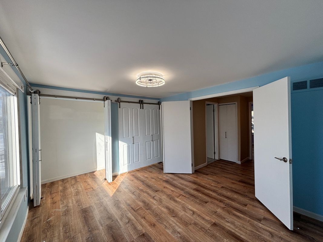 Building Photo - 17082 Kingsbrooke Dr