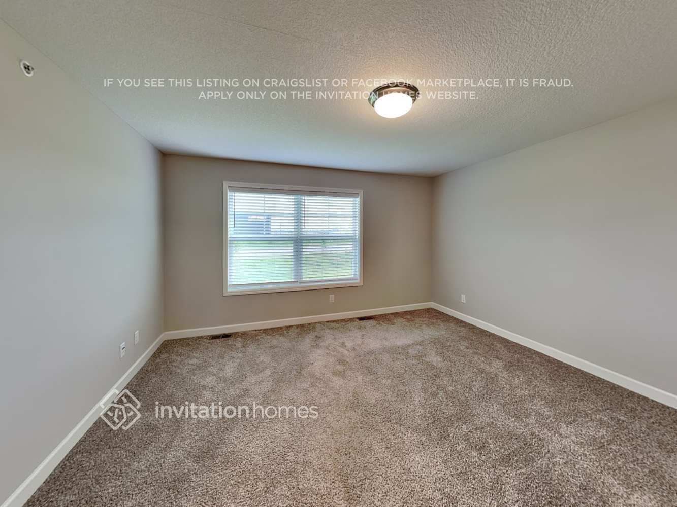 Building Photo - 1266 Upper 143rd Ct E