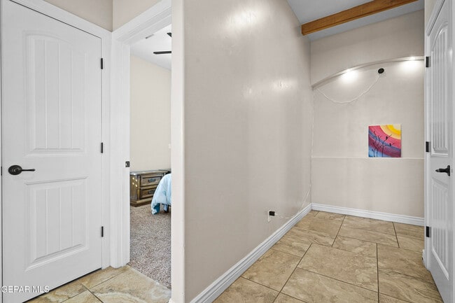 Building Photo - 14829 Sunny Land Ave