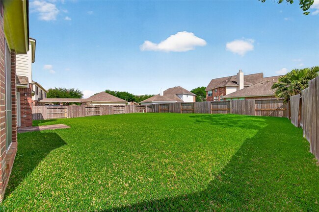 Building Photo - 5911 Indian Hills Ln