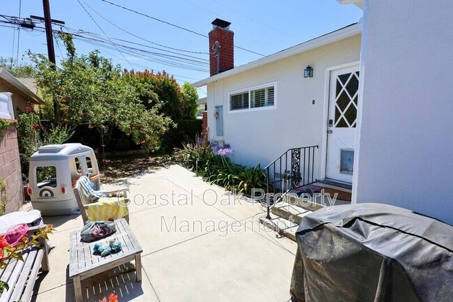 Building Photo - 3446 Roxanne Ave