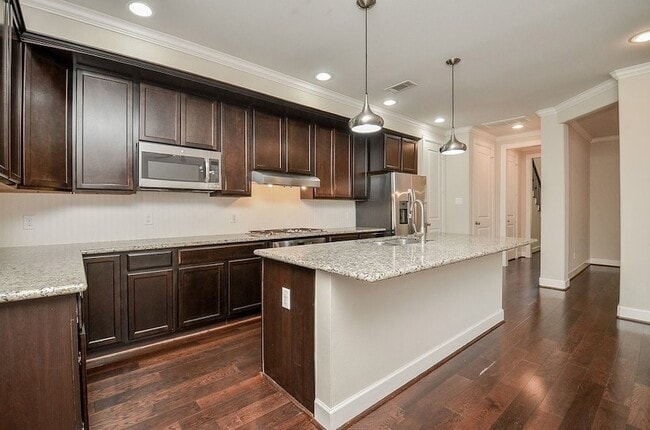 Building Photo - 103 Kendrick Pines Blvd