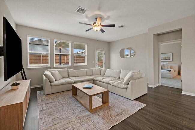 Building Photo - 9809 Eloquence Dr