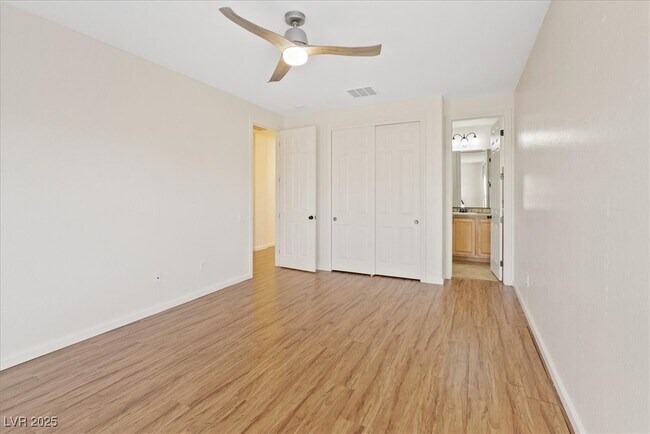 Building Photo - 7381 Summer Duck Way