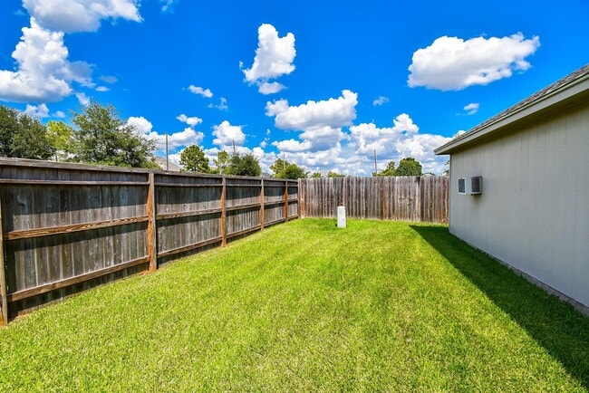 Building Photo - 4927 Grapevine Lake Ct