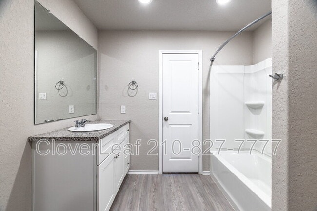 Building Photo - 2815 Rosefinch