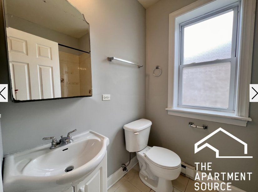 Building Photo - 2900 N Kolmar Ave