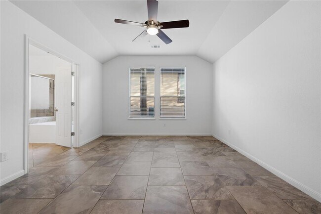 Building Photo - 11400 W Parmer Ln