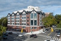 Building Photo - 44-20 Douglaston Pkwy