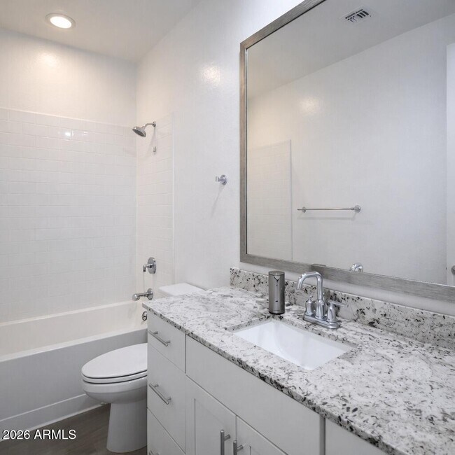 Building Photo - 2353 E Castanets Dr