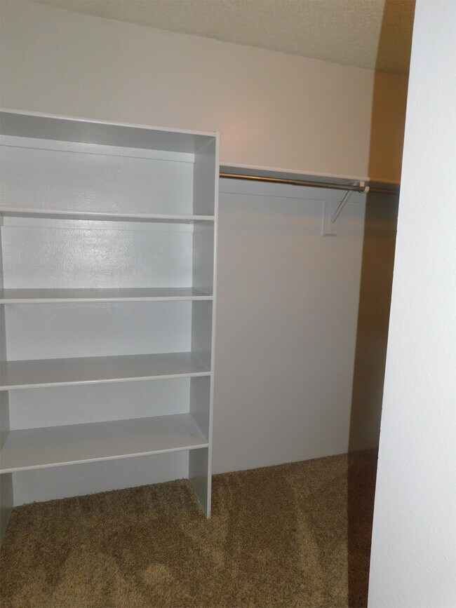 Building Photo - 4866 S Dudley St