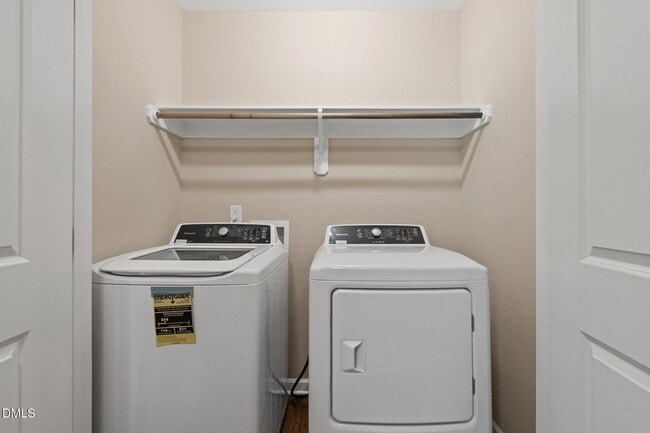 Building Photo - 597 Pendergraft Rd