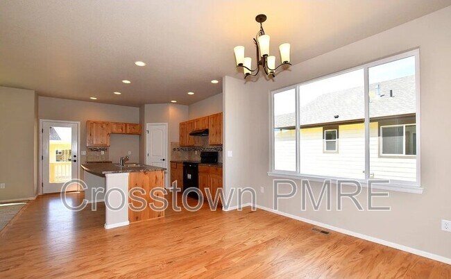 Building Photo - 6402 San Isabel Ave