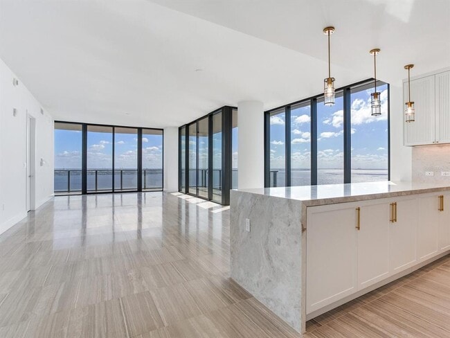 Building Photo - 3101 Bayshore Blvd