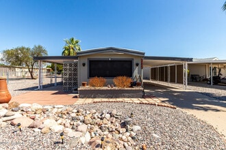 Building Photo - 3609 N Montana Ave