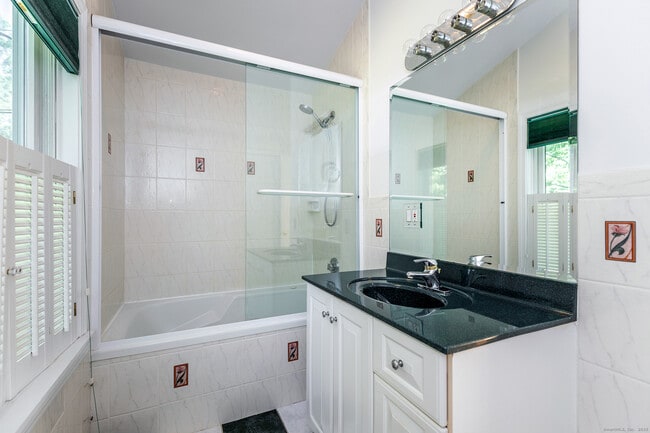 Building Photo - 300 Bantam Lake Rd