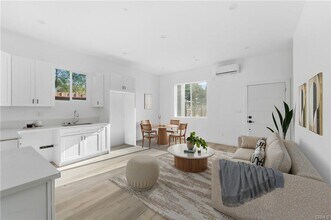 Building Photo - Modern living in this brand new 3 bedroom 3 bathroom home