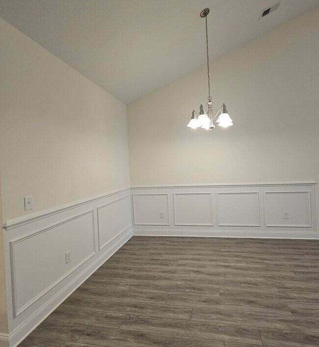 Building Photo - 949 Jackline Pl