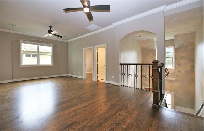Building Photo - 1213 Althea Dr