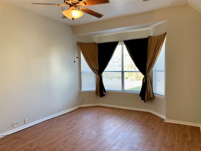 Building Photo - 11218 Timbertree Ln
